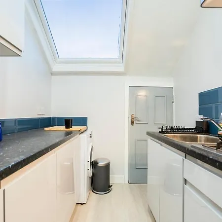 Deluxe 2-Bedroom Flat With Free Parking Birmingham Exterior photo