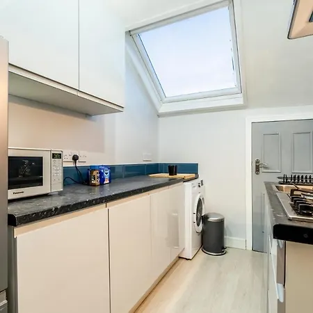 Deluxe 2-Bedroom Flat With Free Parking Birmingham Exterior photo
